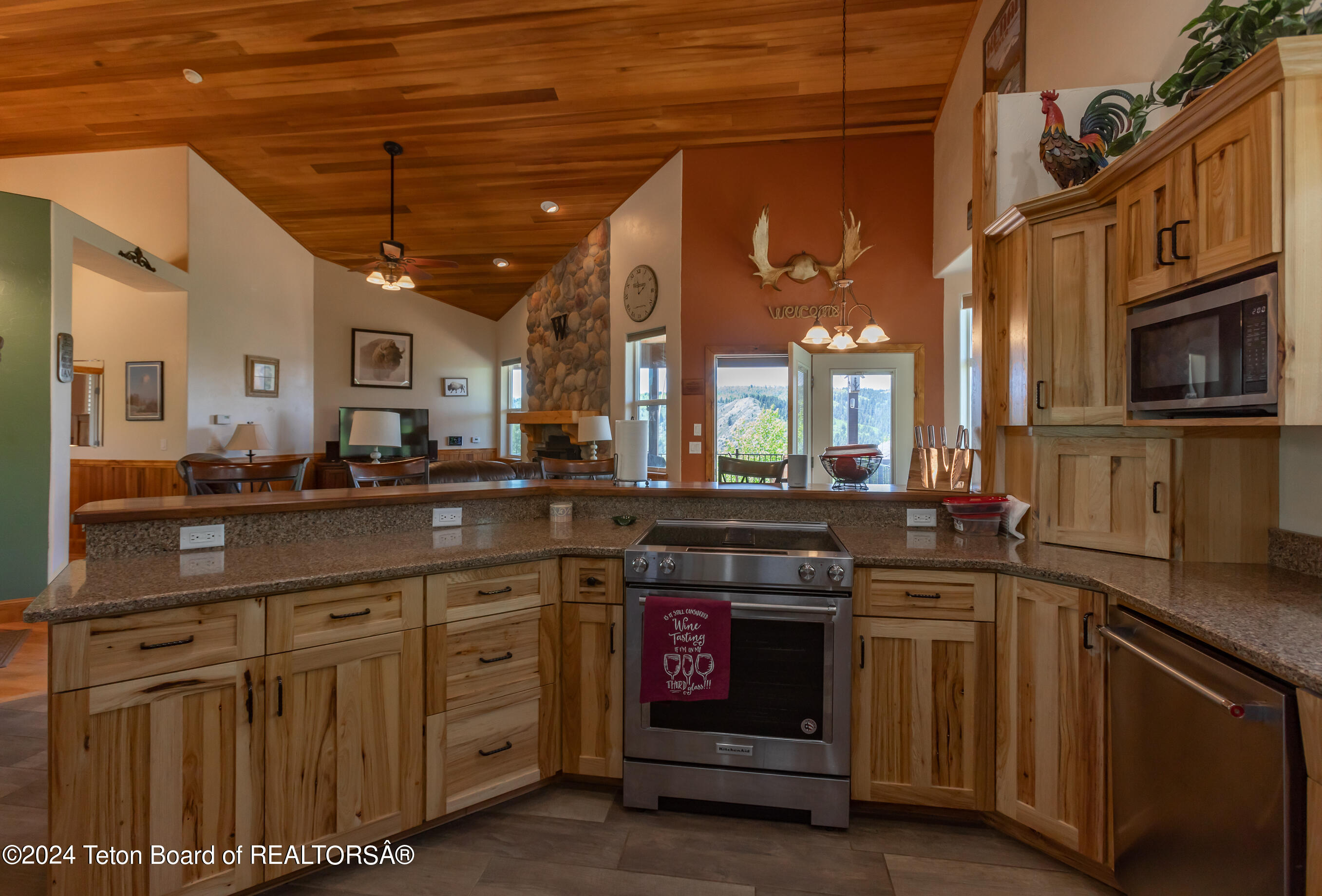 1300 Hillside Loop Road Thayne, WY 83127 - Photo 15 of 42 1300 Hillside Thayne-15