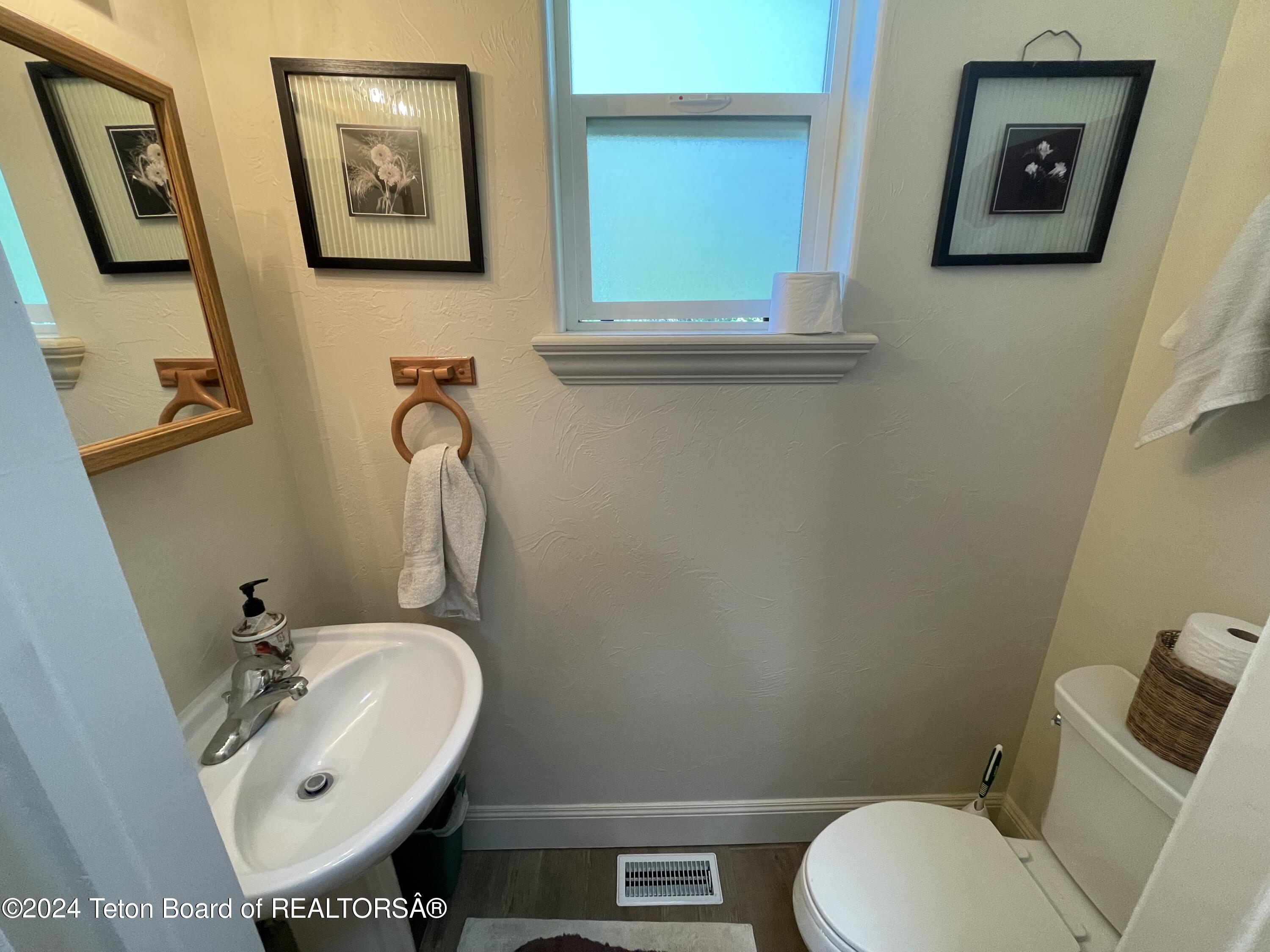 1300 Hillside Loop Road Thayne, WY 83127 - Photo 21 of 42 half bath