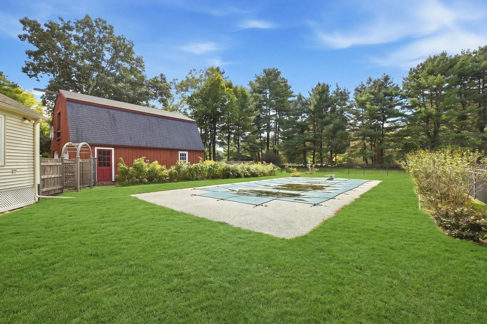 407 Stow Road Boxborough, MA 01719 - Photo 37 of 42 Gallery Image 37
