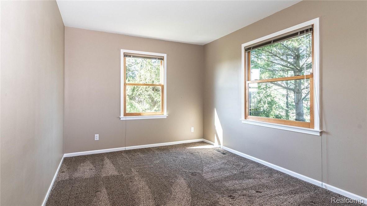 20825 Napier Road Northville, MI 48167 - Photo 34 of 52 047_34.jpg