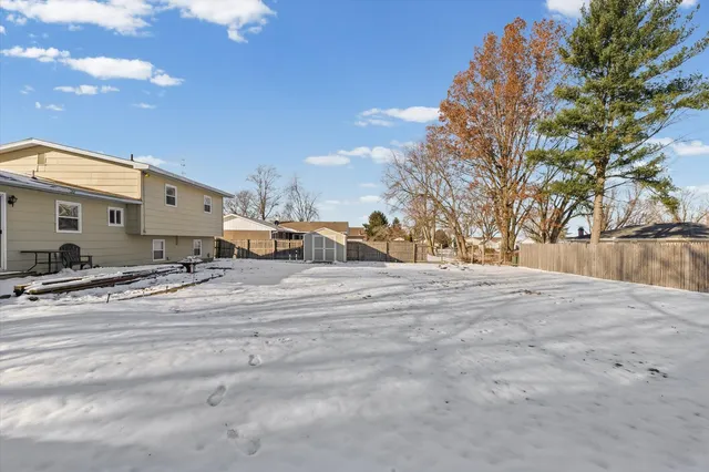 $178,500 | 2230 Jeffery Drive, St. Joseph, IL 61873