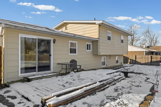 $178,500 | 2230 Jeffery Drive, St. Joseph, IL 61873