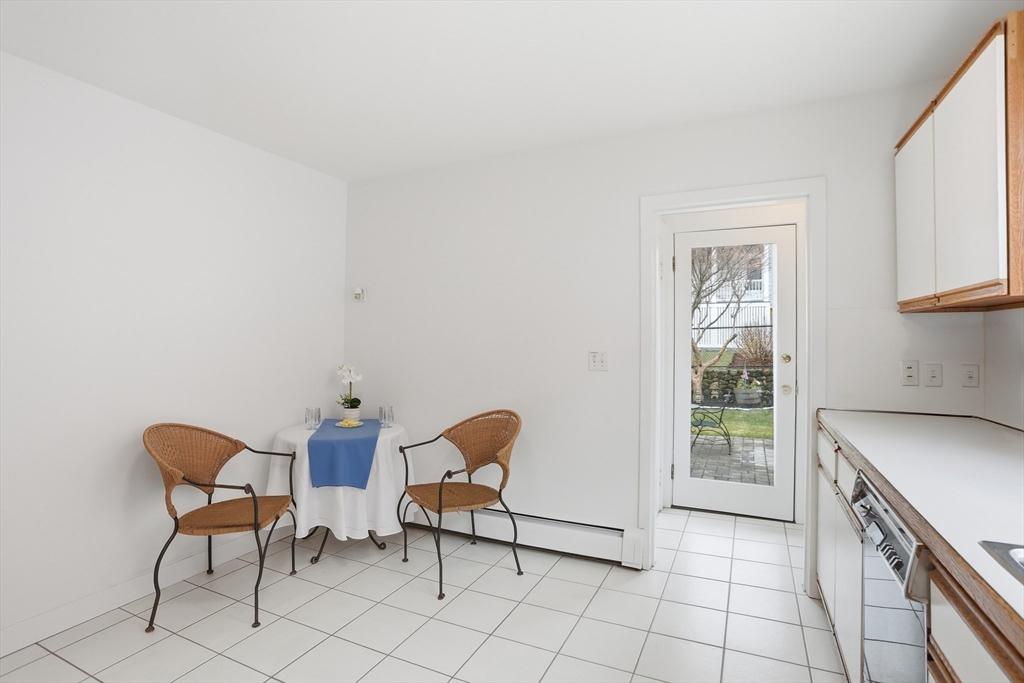 17-19 Wiley Road Belmont, MA 02478 - Photo 9 of 40 Gallery Image 9