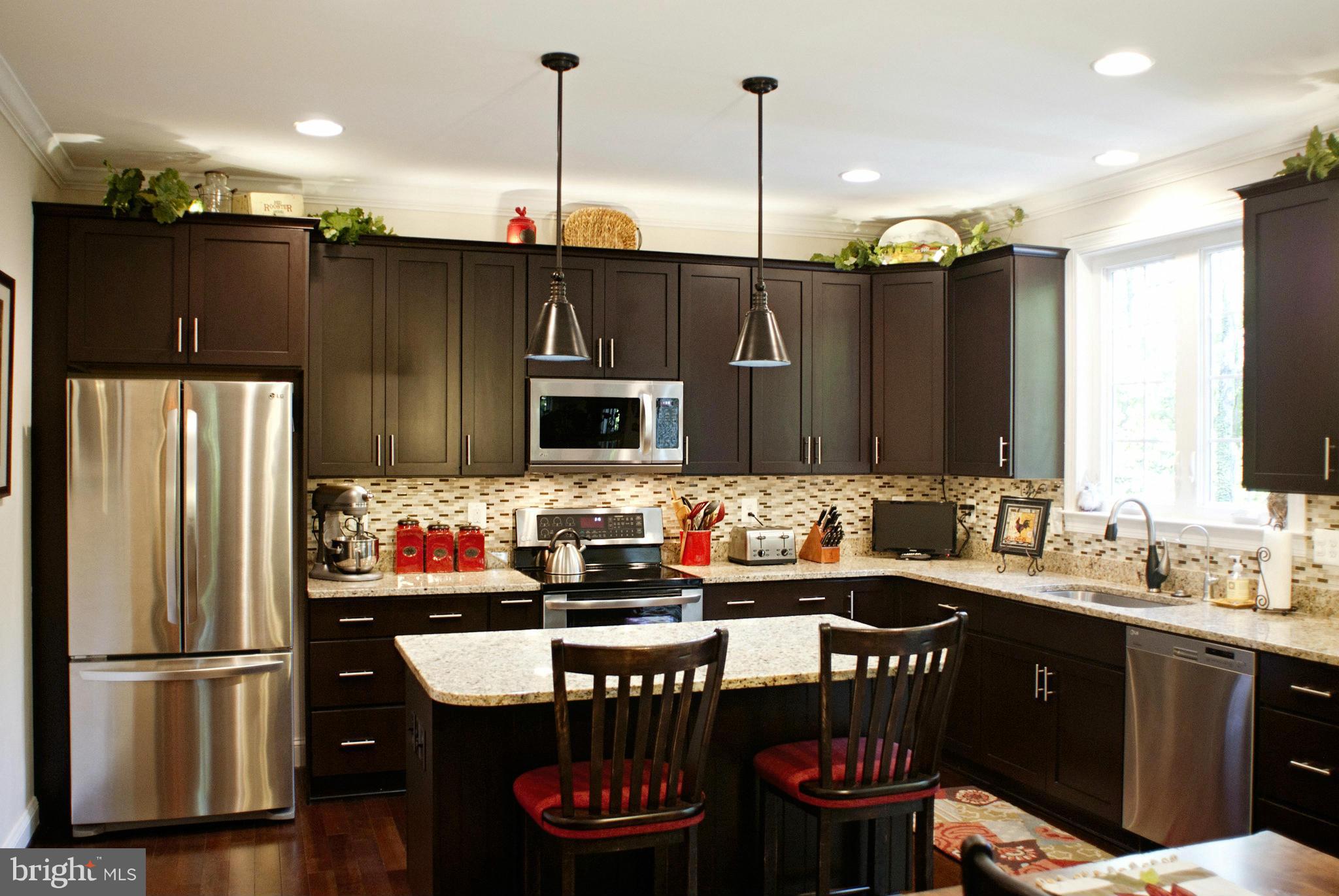538 Kendall Road Crownsville, MD 21032 - Photo 7 of 30 Kitchen