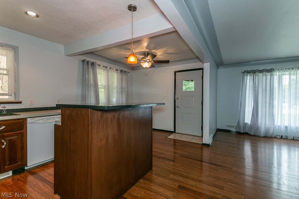 6091 Broadview Road Cleveland, OH 44134 - Photo 8 of 26