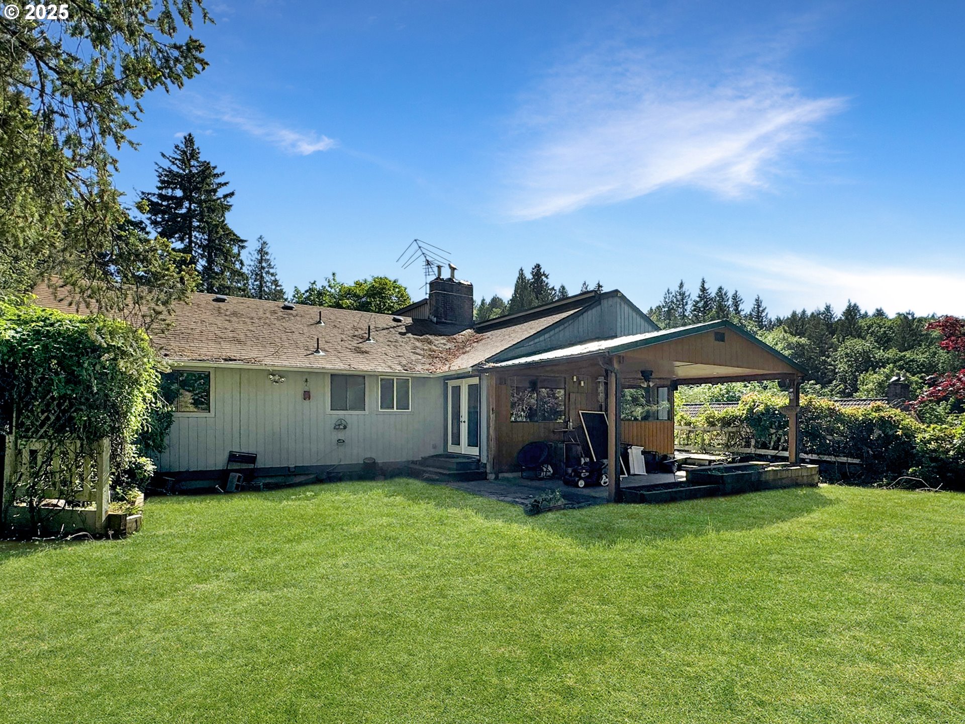 7510 Southeast Barbara Welch Road Portland, OR 97236 - Photo 32 of 33 Gallery Image 32