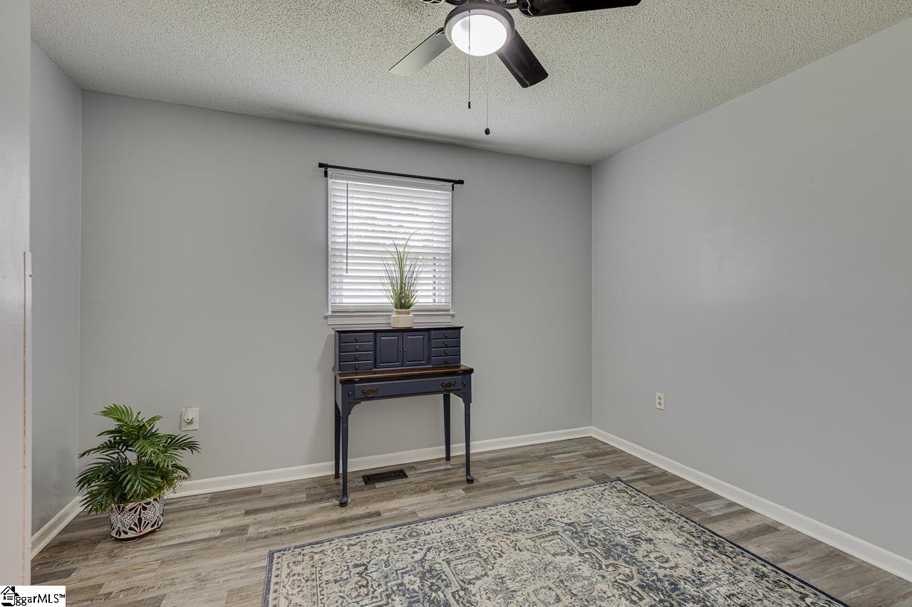 321 Springdale Avenue Liberty, SC 29657 - Photo 22 of 35