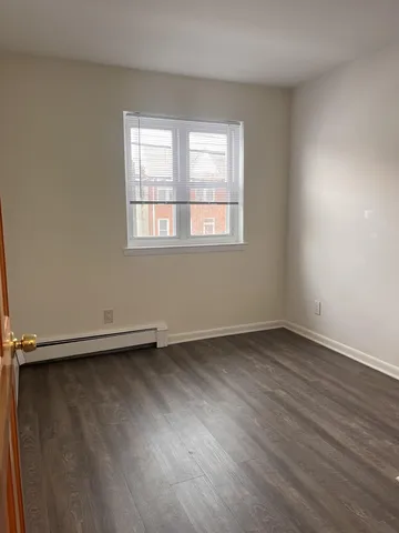 $3,400 | 25-59 46th Street, Unit 2 | Astoria