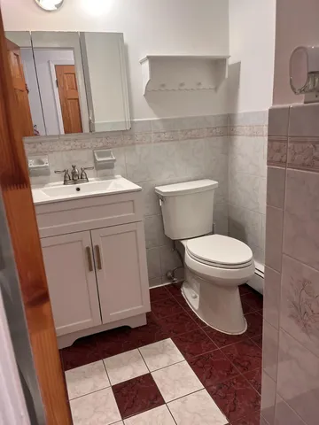 $3,400 | 25-59 46th Street, Unit 2 | Astoria