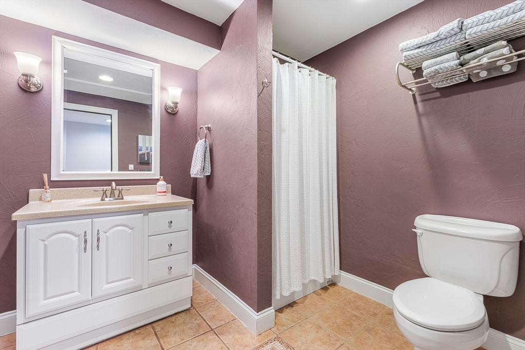11 Daniel Shays Road Hopkinton, MA 01748 - Photo 34 of 42 Gallery Image 34