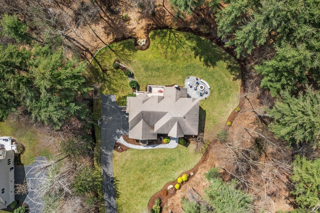 11 Daniel Shays Road Hopkinton, MA 01748 - Photo 36 of 42 Gallery Image 36