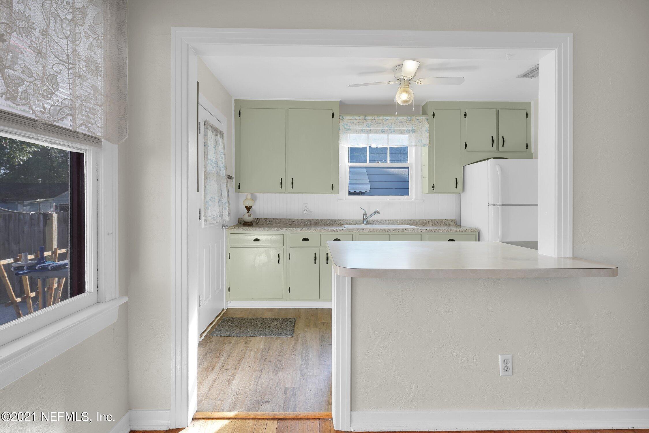 5335 Sunderland Road Jacksonville, FL 32210 - Photo 13 of 26 012-5335SunderlandRoad-Jacksonville-FL-3