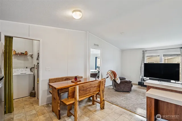 $129,000 | 222 Maple Avenue Northwest, Unit 15, Napavine, WA 98565