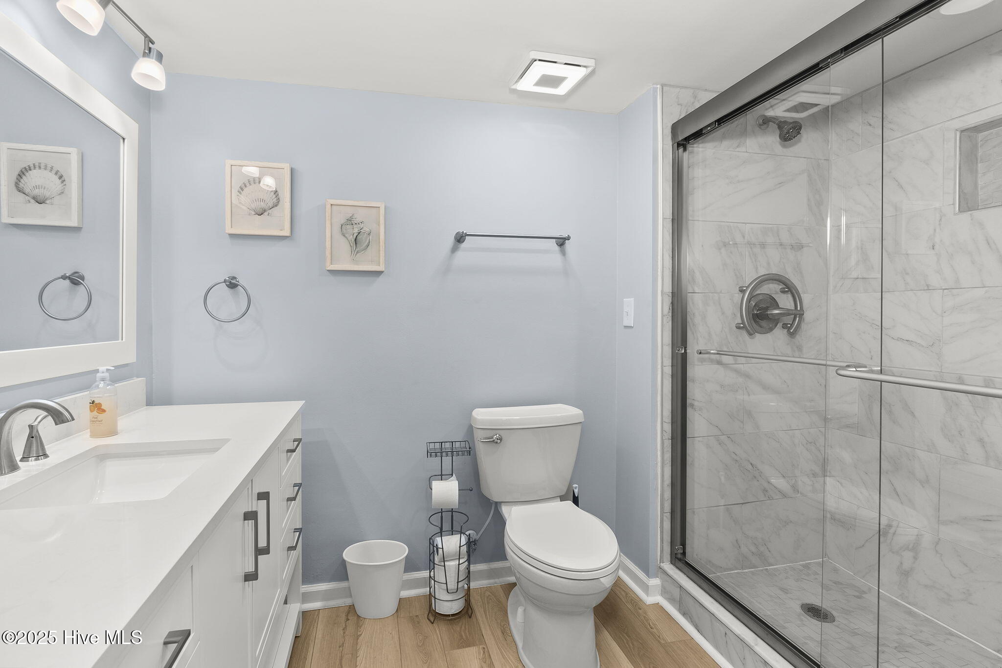 331 Salter Path Road, Unit 104 BEACHWALK Pine Knoll Shores, NC 28512 - Photo 19 of 47 En suite primary bathroom