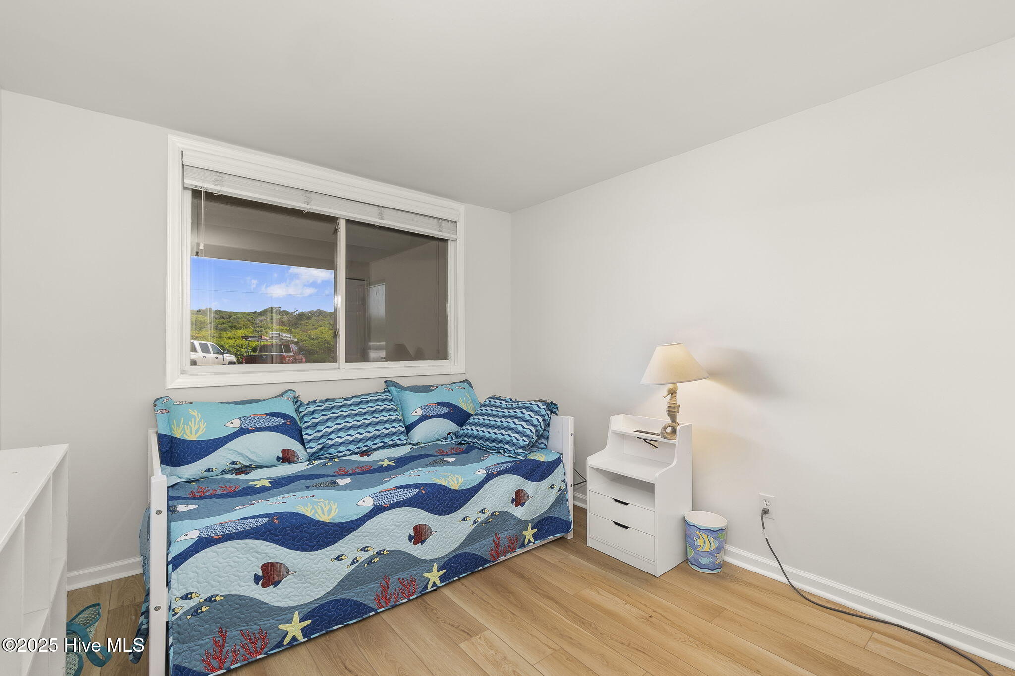 331 Salter Path Road, Unit 104 BEACHWALK Pine Knoll Shores, NC 28512 - Photo 23 of 47 Guest bedroom 2 suite