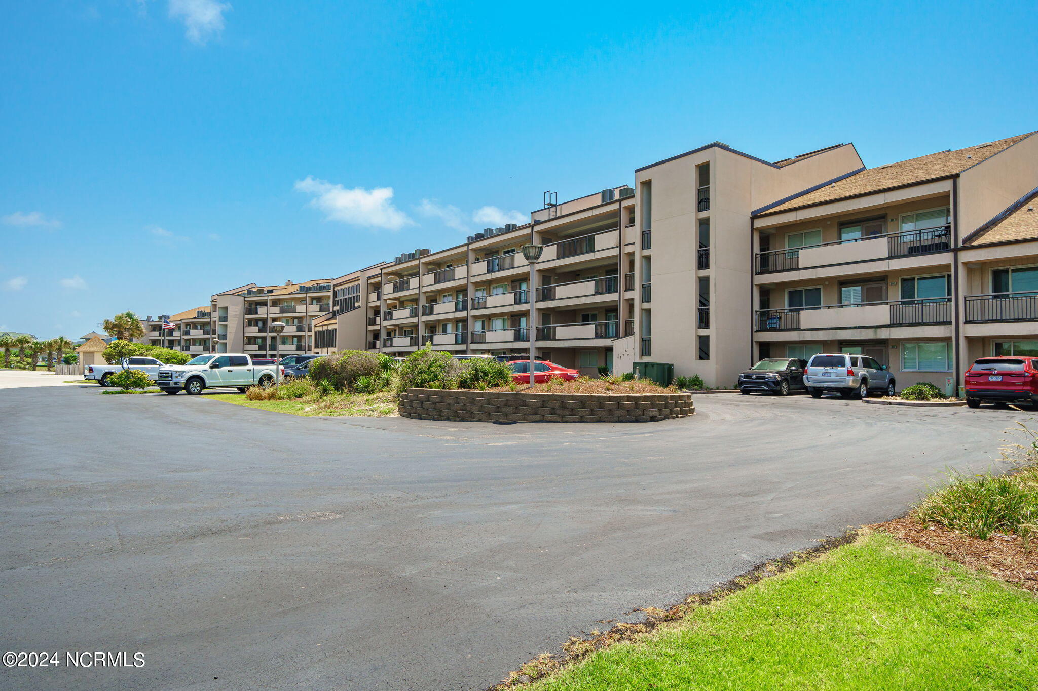 331 Salter Path Road, Unit 104 BEACHWALK Pine Knoll Shores, NC 28512 - Photo 29 of 47 Ample parking