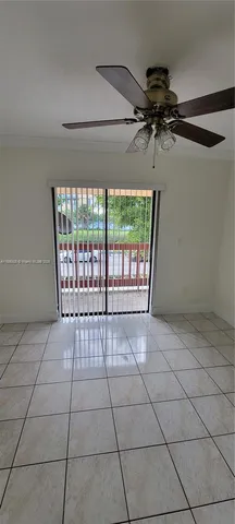 $2,150 | 2211 West 52nd Street, Unit 207, Hialeah, FL 33016