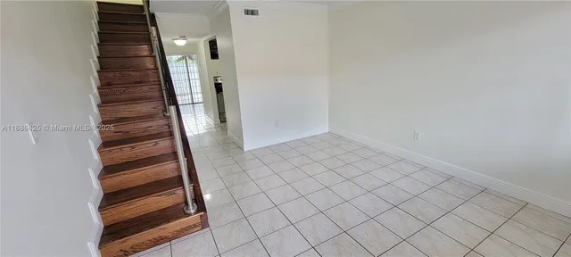 $2,150 | 2211 West 52nd Street, Unit 207, Hialeah, FL 33016