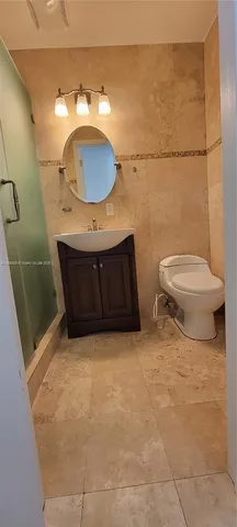 $2,150 | 2211 West 52nd Street, Unit 207, Hialeah, FL 33016