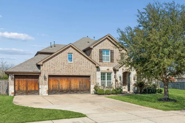 $625,000 | 29918 Valley Terrace Drive, Fulshear, TX 77406
