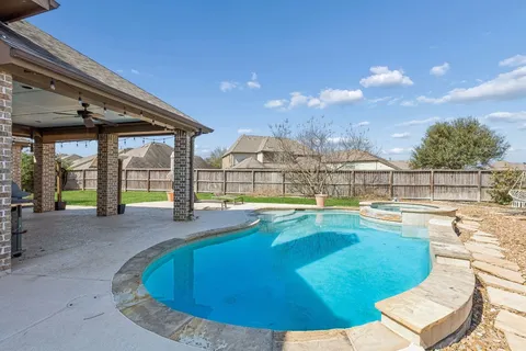 $625,000 | 29918 Valley Terrace Drive, Fulshear, TX 77406