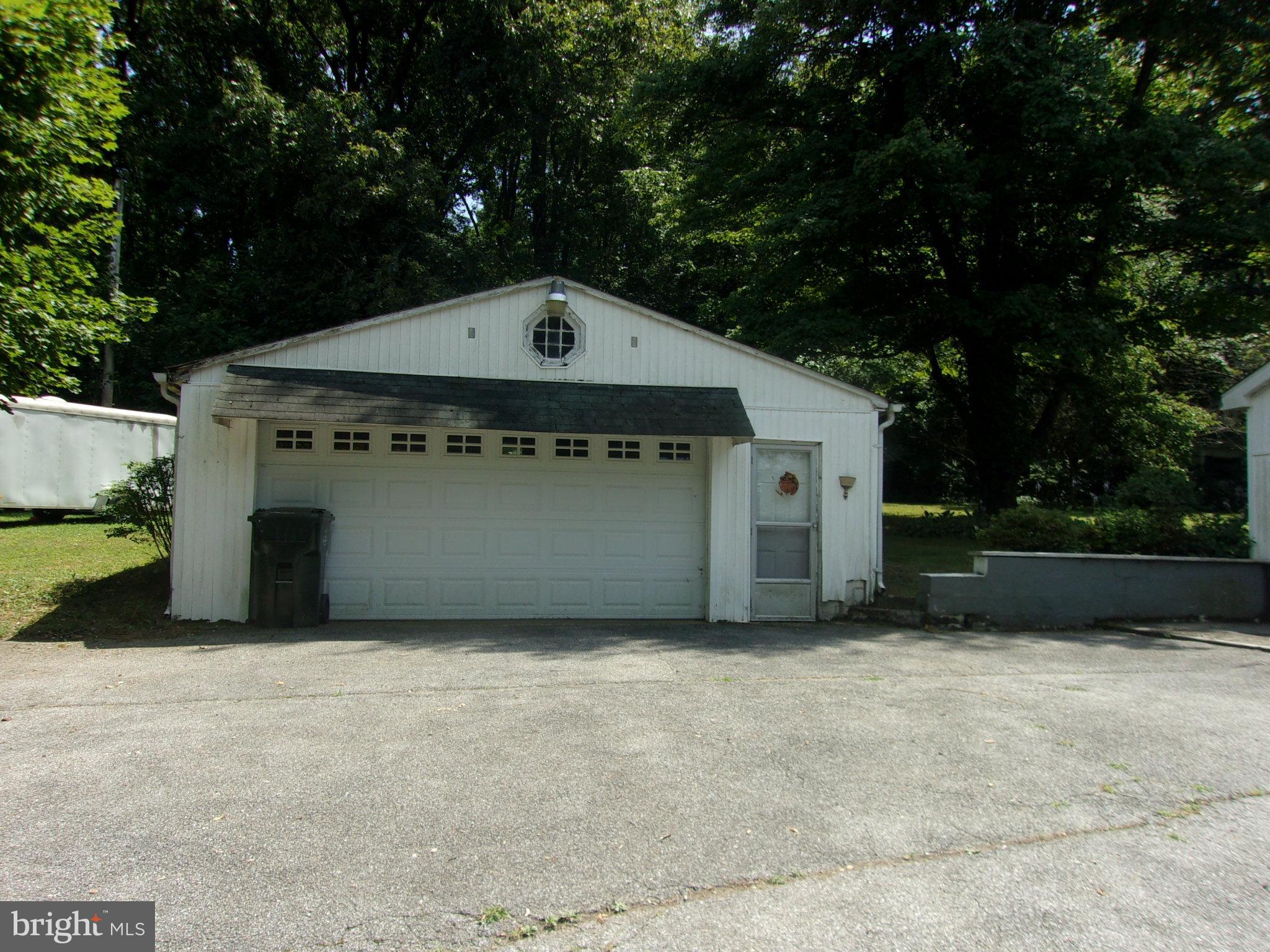 940 Burkholder Road Red Lion, PA 17356 - Photo 11 of 35