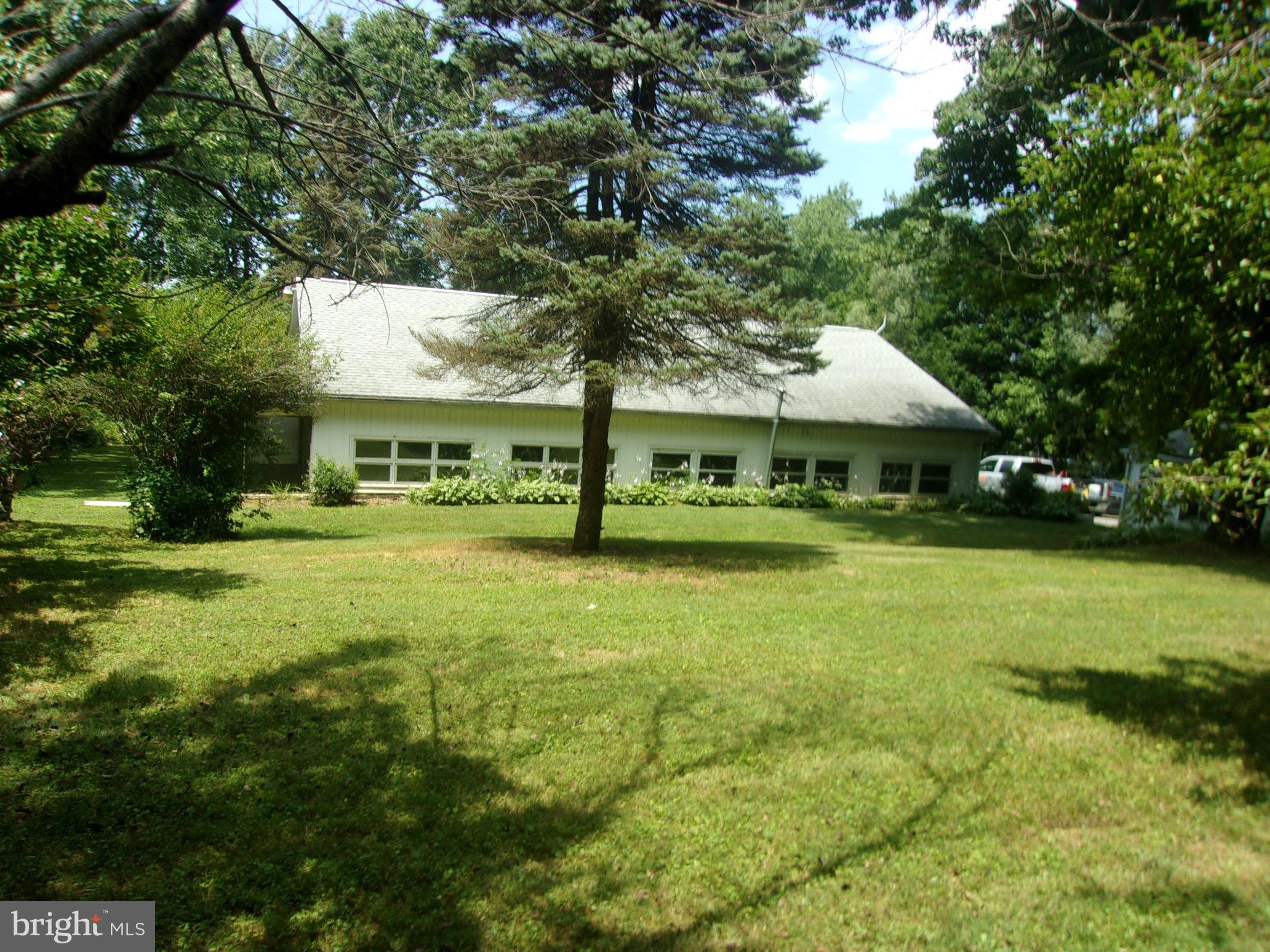 940 Burkholder Road Red Lion, PA 17356 - Photo 6 of 35