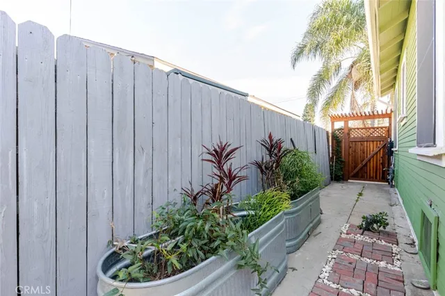 $848,000 | 715 Nolden Street, Los Angeles, CA 90042
