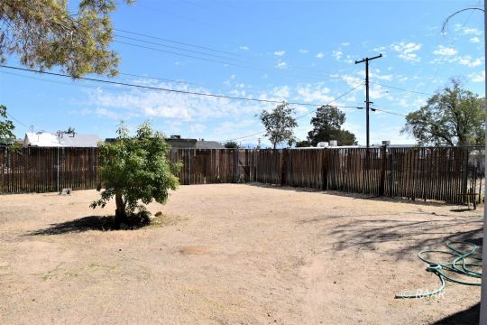 328 West Moyer Avenue Ridgecrest, CA 93555 - Photo 18 of 20 Gallery Image 18