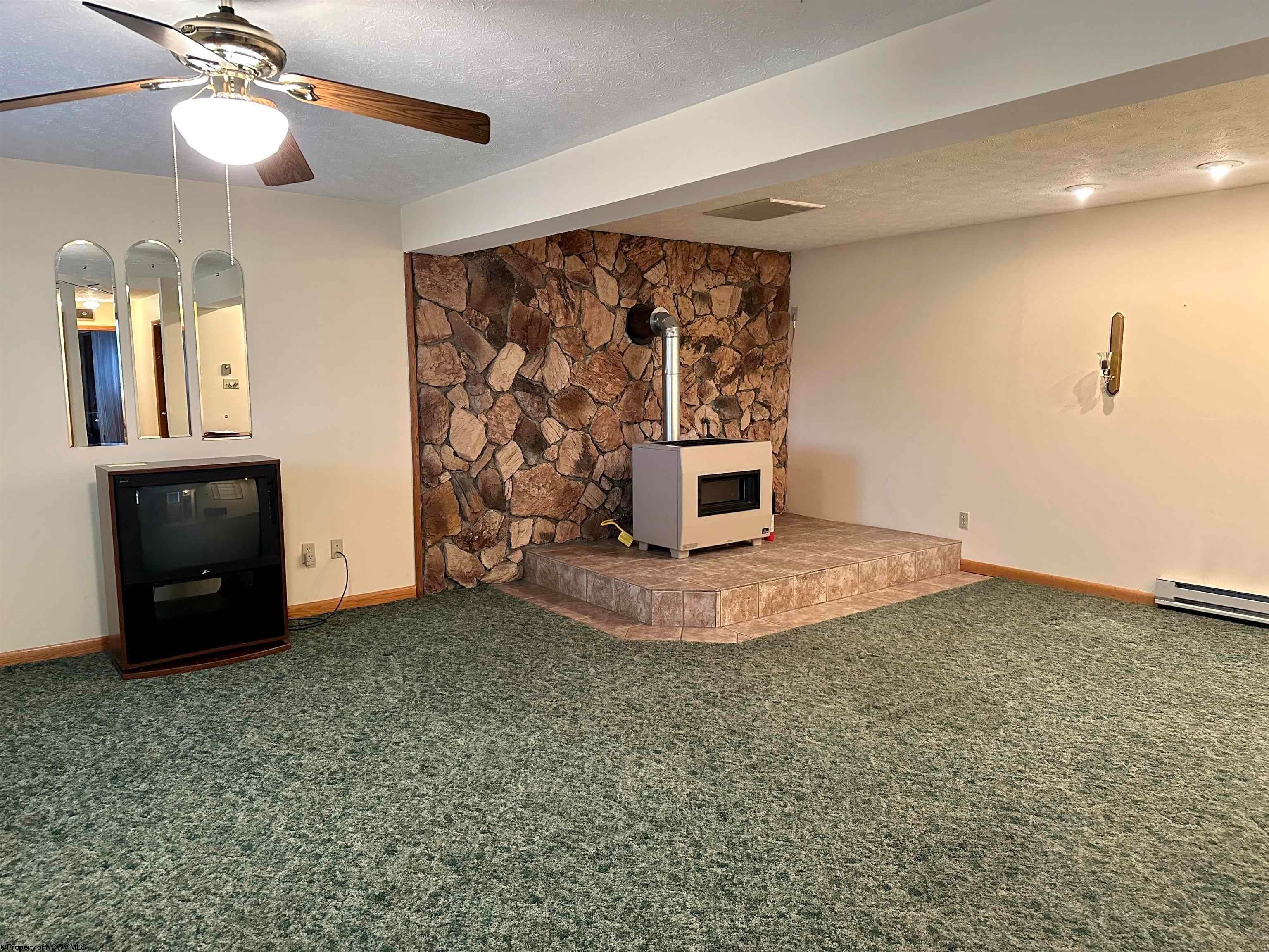 295 McClellan Road Philippi, WV 26416 - Photo 18 of 26 Gallery Image 18