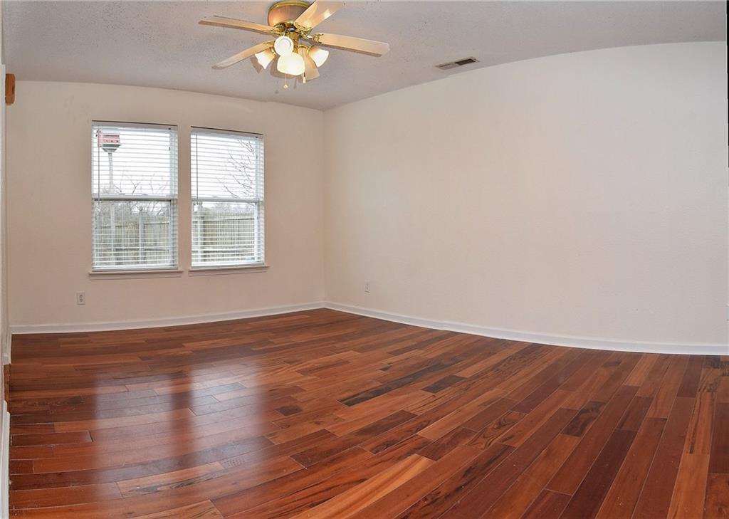 7505 Redcliff Road Indianapolis, IN 46256 - Photo 9 of 32 Gallery Image 9