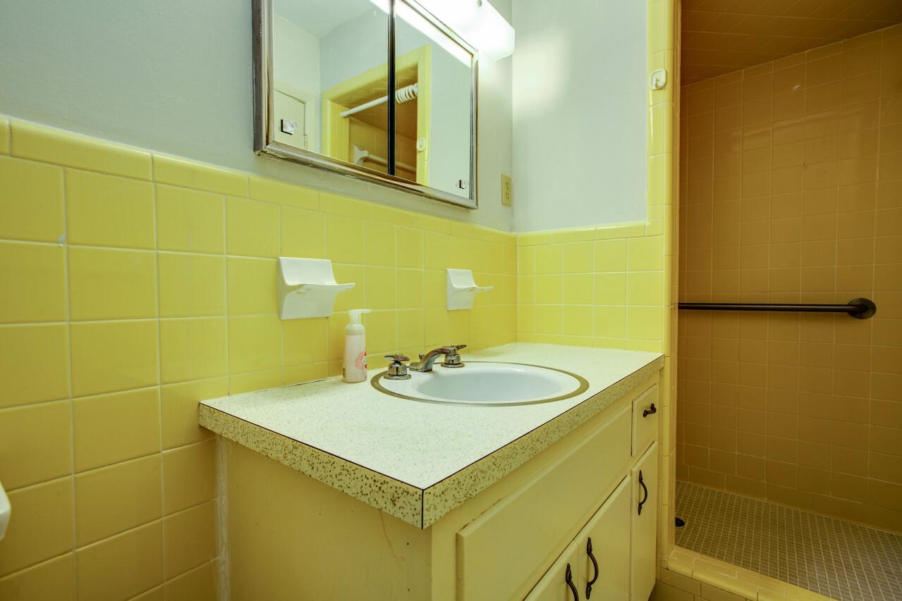 1545 Valley Road Tallahassee, FL 32301 - Photo 8 of 36 Gallery Image 8