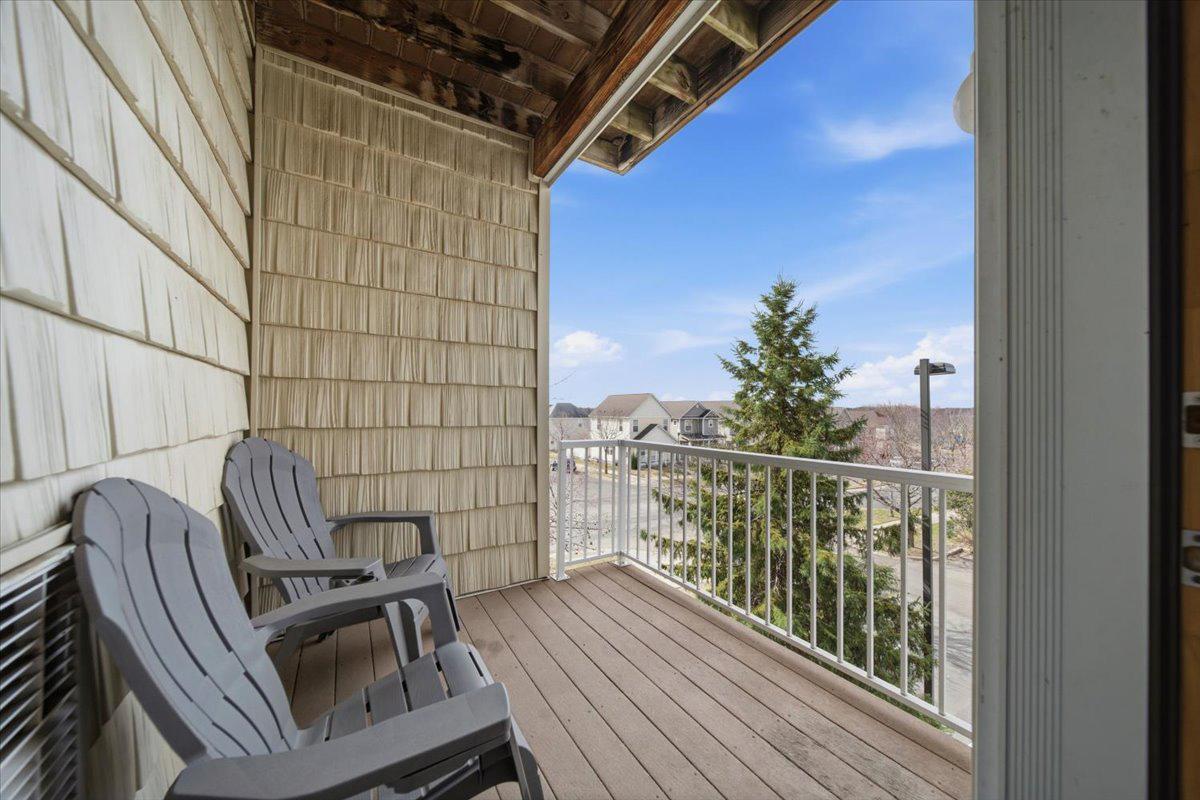 114200 Hundertmark Road, Unit 212 Chaska, MN 55318 - Photo 22 of 29