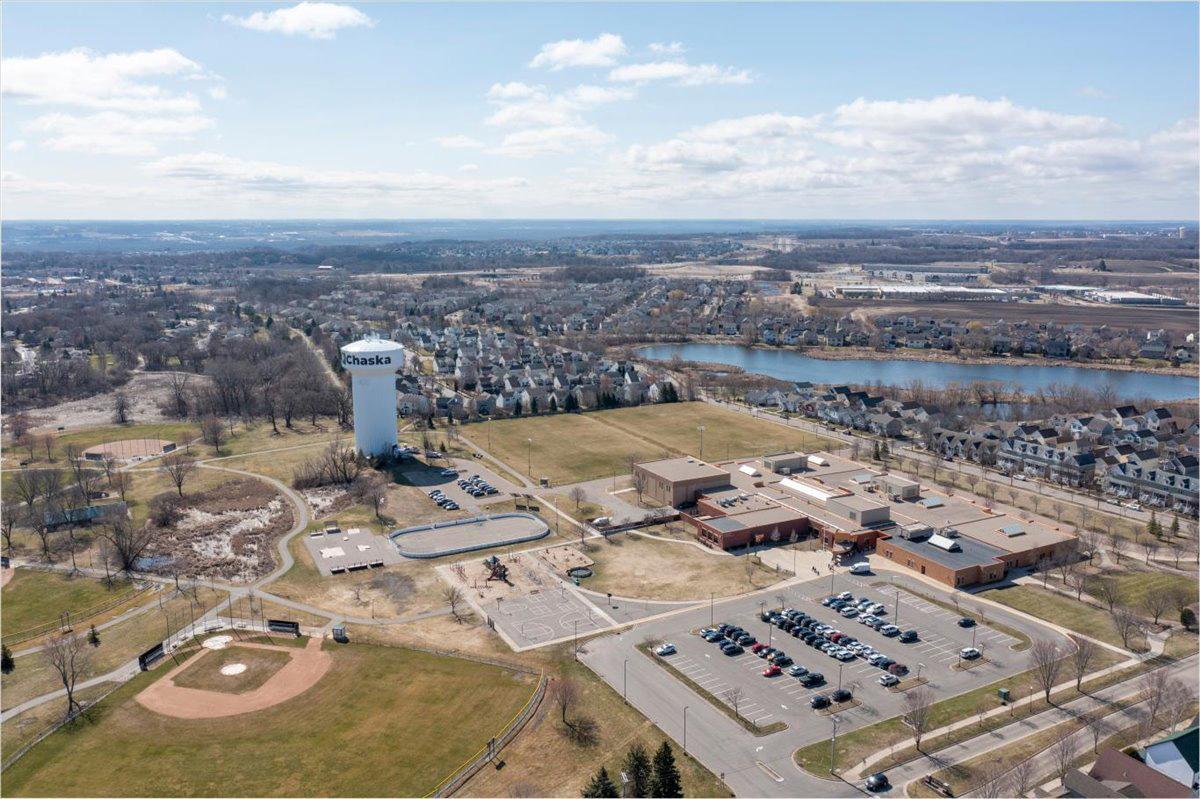 114200 Hundertmark Road, Unit 212 Chaska, MN 55318 - Photo 27 of 29