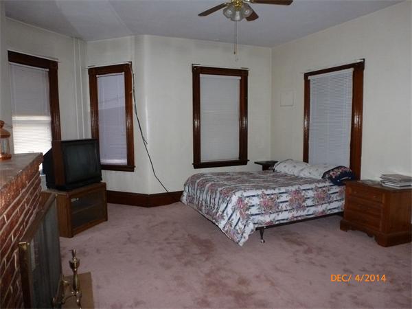 9 Reddy Avenue Boston, MA 02136 - Photo 3 of 13 Gallery Image 3