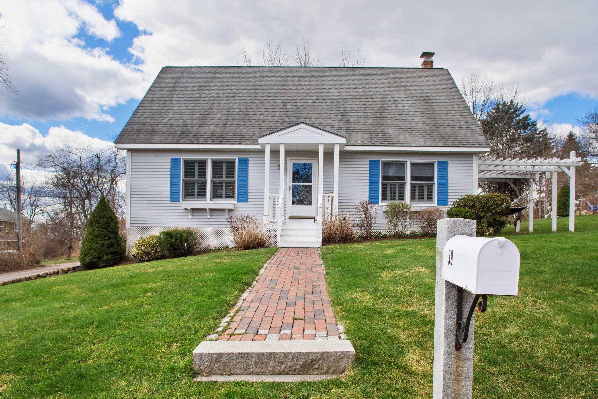 39 Drakes Island Road Wells, ME 04090 - Photo 4 of 44 Exterior Front
