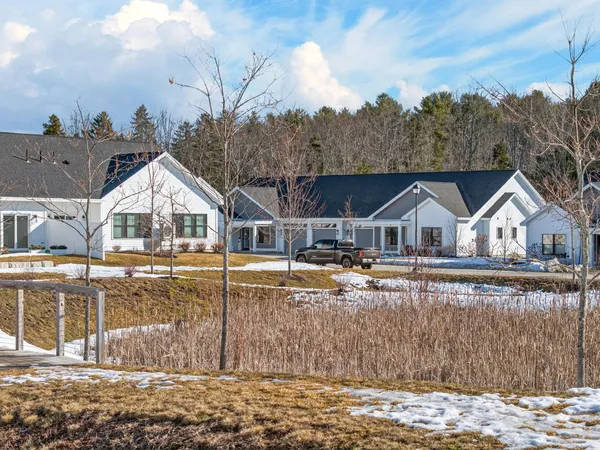 $700,000 | 19 Mill Commons Drive, Unit 19, Scarborough, ME 04074