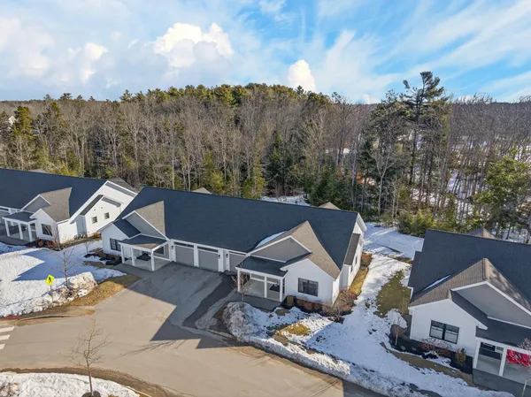 $700,000 | 19 Mill Commons Drive, Unit 19, Scarborough, ME 04074