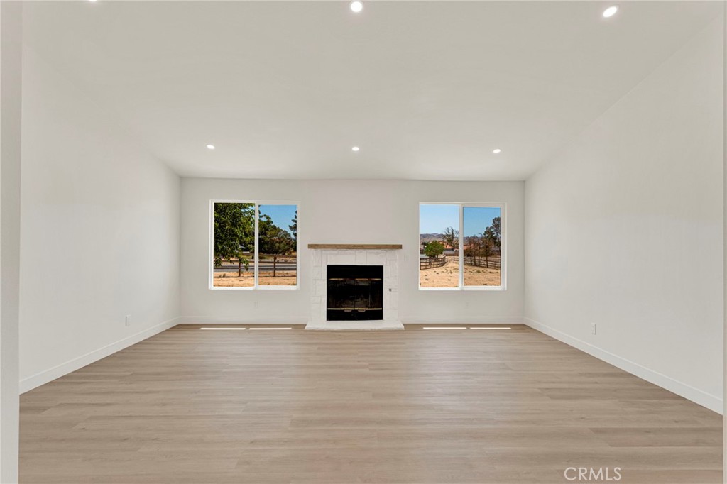 27679 River Rock Road Helendale, CA 92342 - Photo 9 of 62