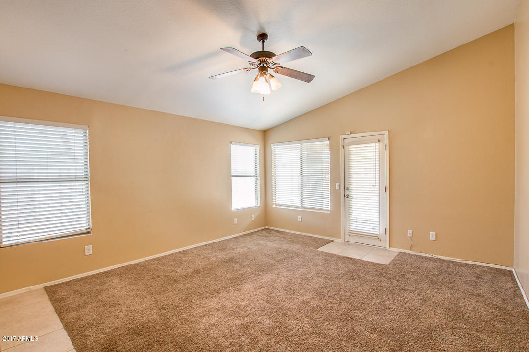 4620 East Mossman Road Phoenix, AZ 85050 - Photo 7 of 47 07-Mossman