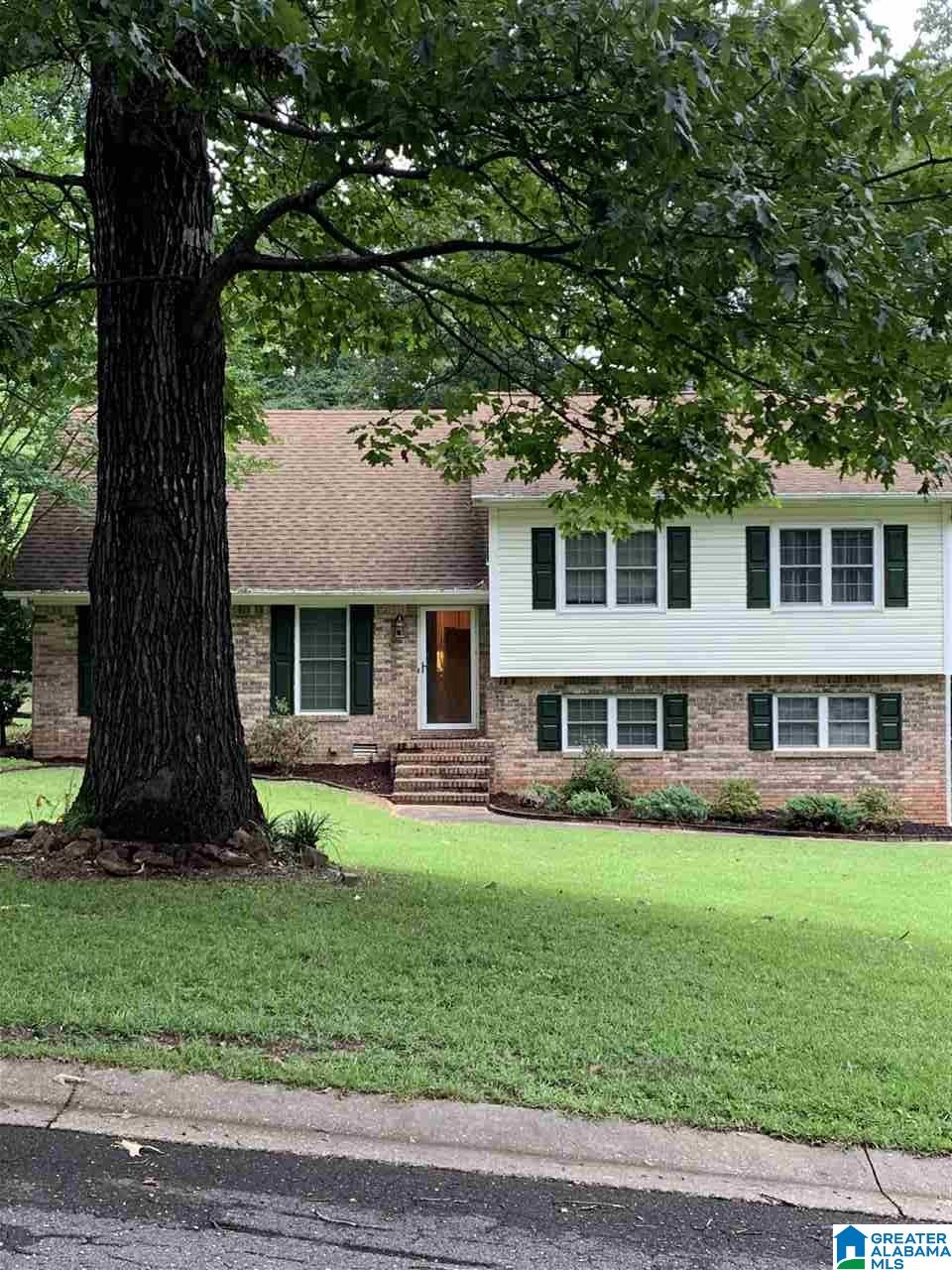 117 Maple Street Alabaster, AL 35114 - Photo 1 of 20
