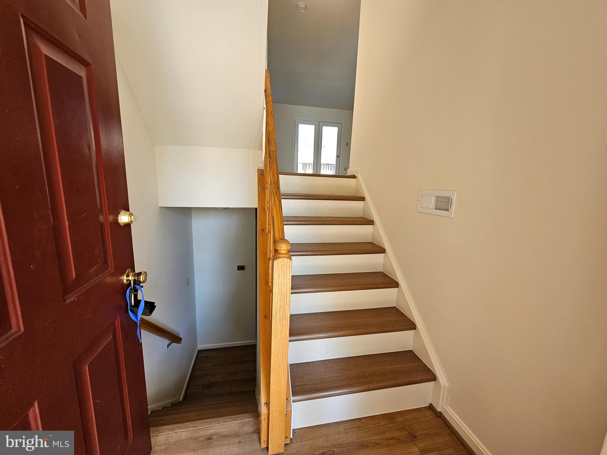 6306 Over See Court Springfield, VA 22152 - Photo 19 of 30 a view of entryway