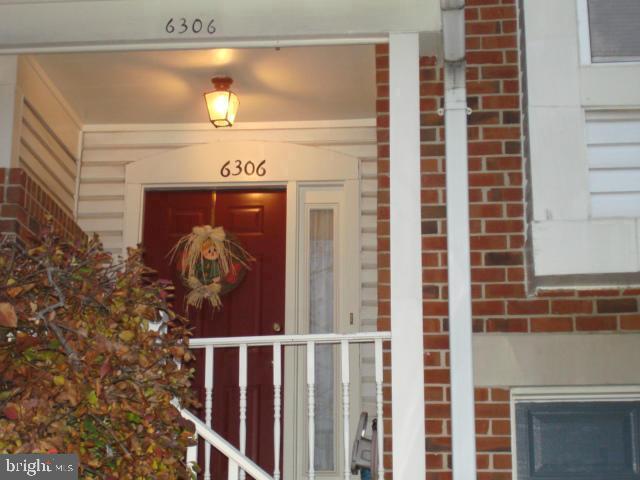 6306 Over See Court Springfield, VA 22152 - Photo 2 of 30