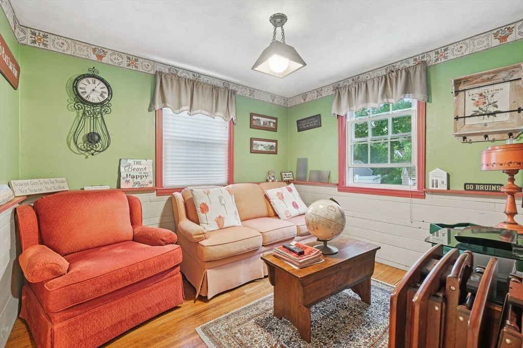 95 Fuller Road Weymouth, MA 02191 - Photo 11 of 28 Gallery Image 11