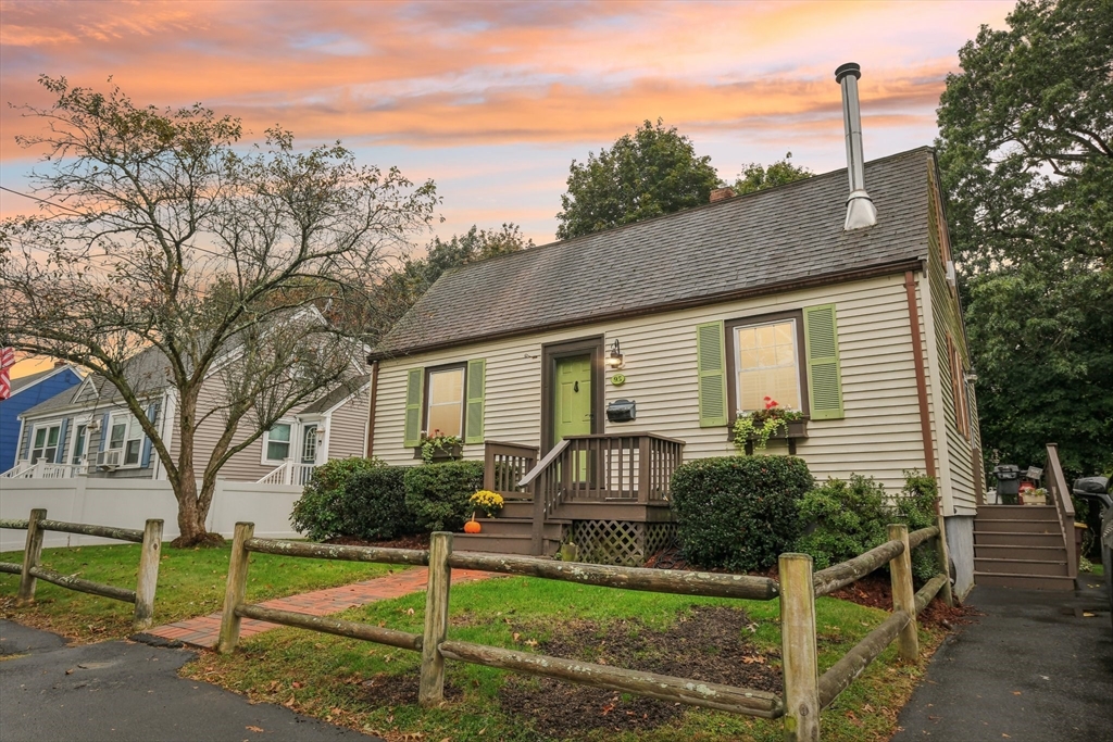 95 Fuller Road Weymouth, MA 02191 - Photo 2 of 28 Gallery Image 2
