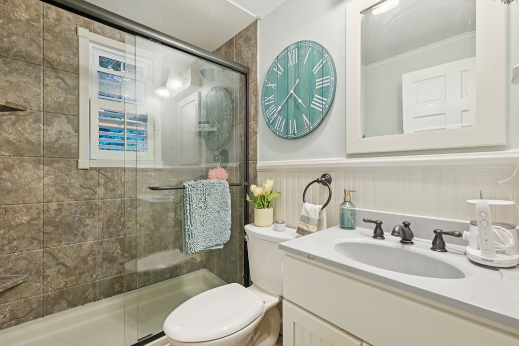 95 Fuller Road Weymouth, MA 02191 - Photo 6 of 28 Gallery Image 6