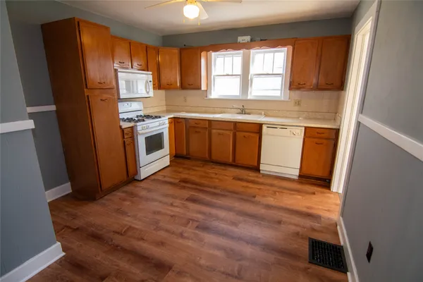 $185,000 | 28 Eldridge Avenue, Johnson City, NY 13790