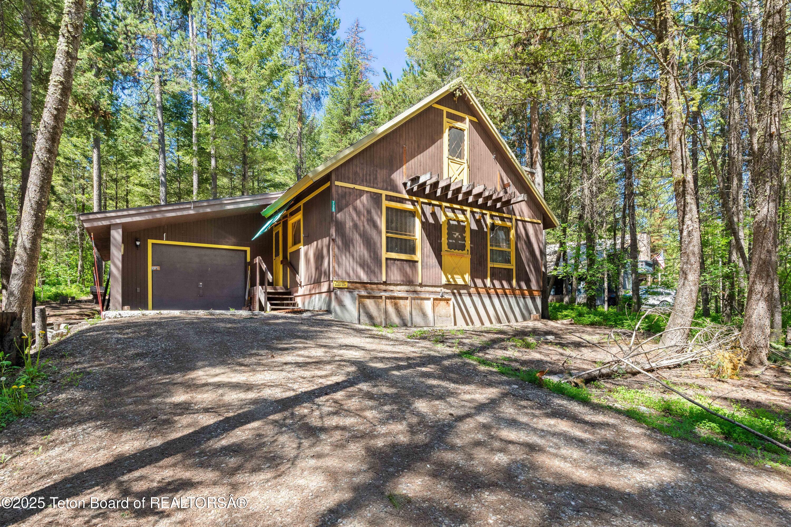 739 Pinecrest_IMG_2234-2