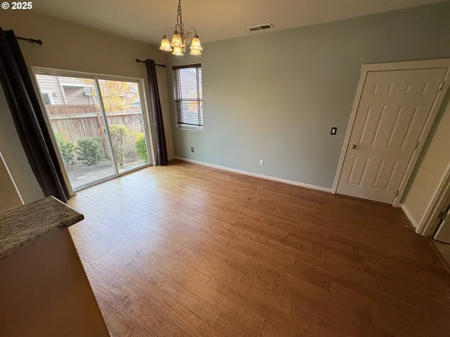 $519,500 | 10552 Northeast Gateway Street, Hillsboro, OR 97006