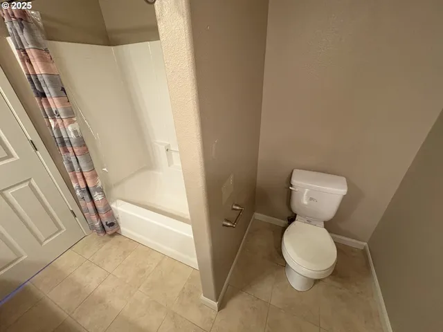 $519,500 | 10552 Northeast Gateway Street, Hillsboro, OR 97006